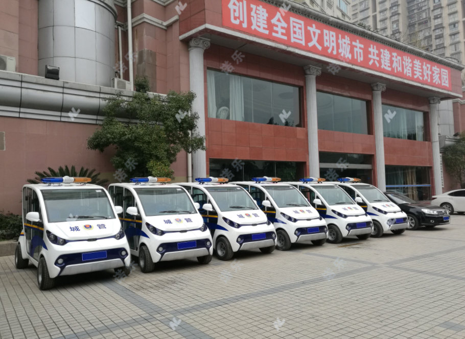 城管巡逻车 - 副本.jpg