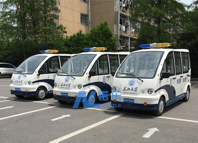 湖北长江大学(巡逻车)